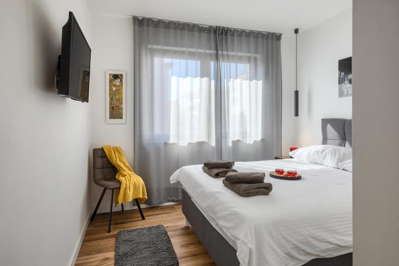 Belvedere Holidays Novigrad Istria Eksteriør billede